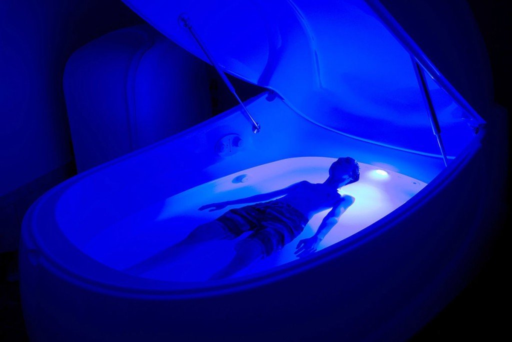 Isolation Tank Hallucinations: Using Cannabis And Floating